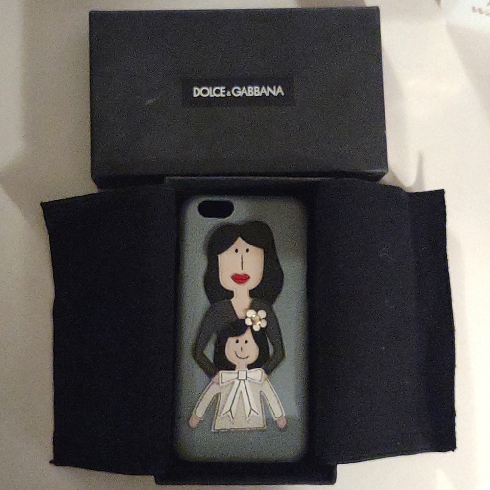 Dolce and Gabbana iPhone 6 family patch phone case